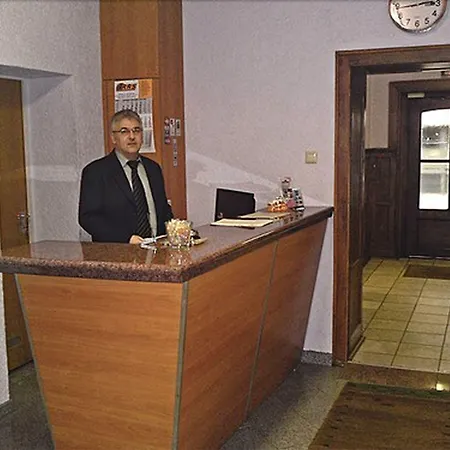 酒店 森特姆酒店 2*