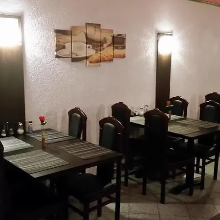 Zentrum Hotel