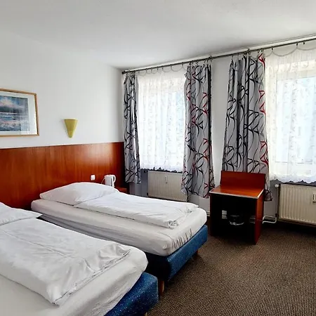 Hotel Zentrum 2*